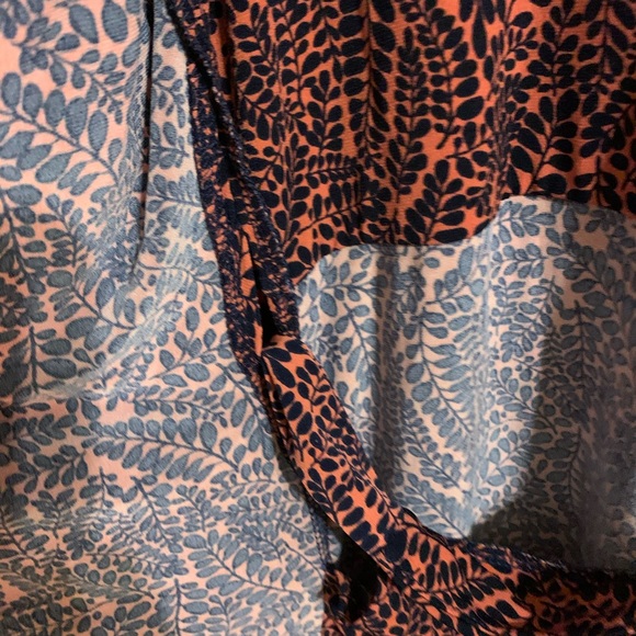 Motherhood Maternity wrap dress - Picture 5 of 6